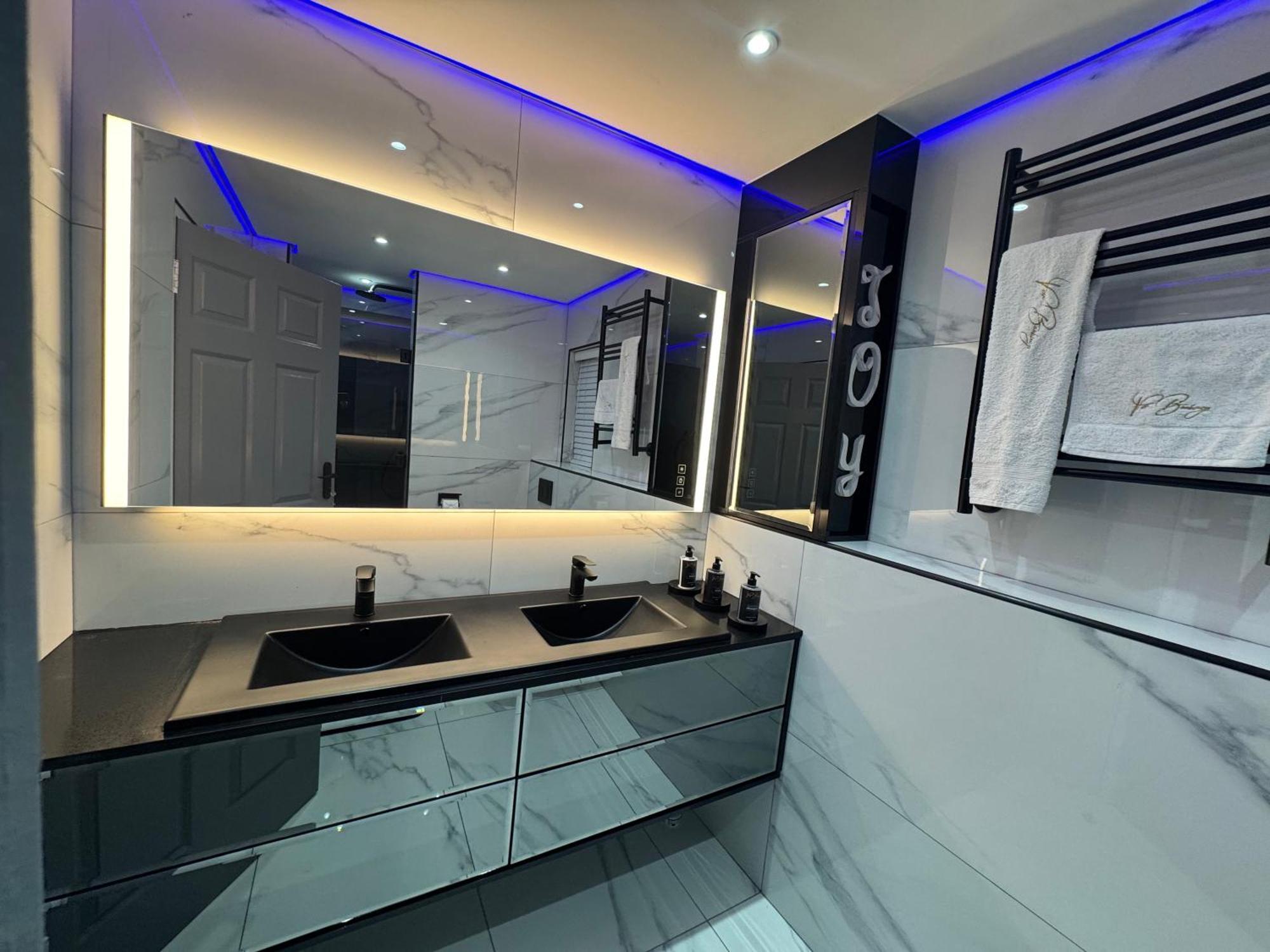 Exclusive Ultra-luxury A Cut Above Century By Vvip Bookings *